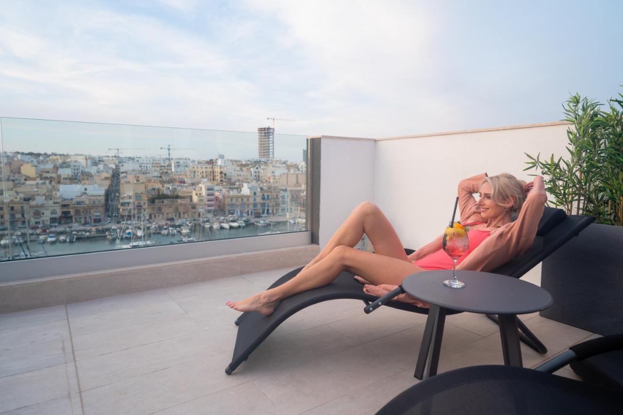The Address Seafront Suites With Hot Tub Pietà Exteriér fotografie