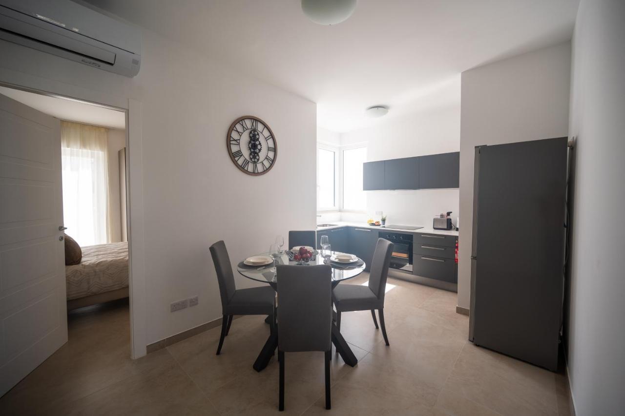 The Address Seafront Suites With Hot Tub Pietà Exteriér fotografie