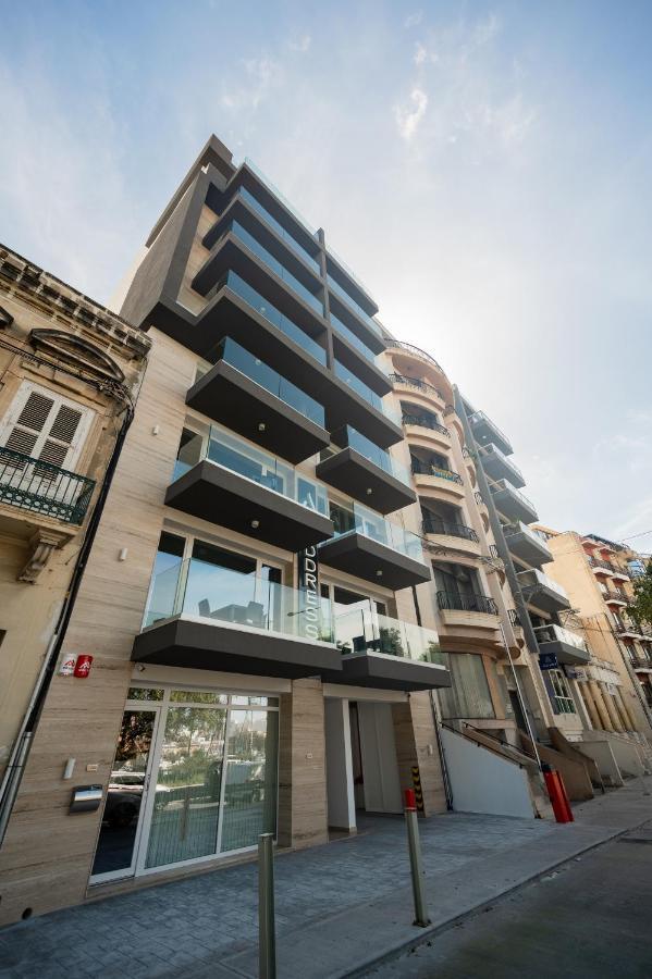 The Address Seafront Suites With Hot Tub Pietà Exteriér fotografie